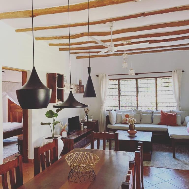 Villa Isla Del *